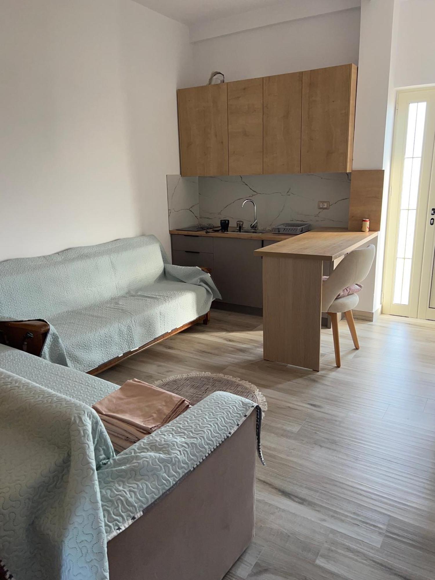 Greison Vacation House Вльора Екстер'єр фото