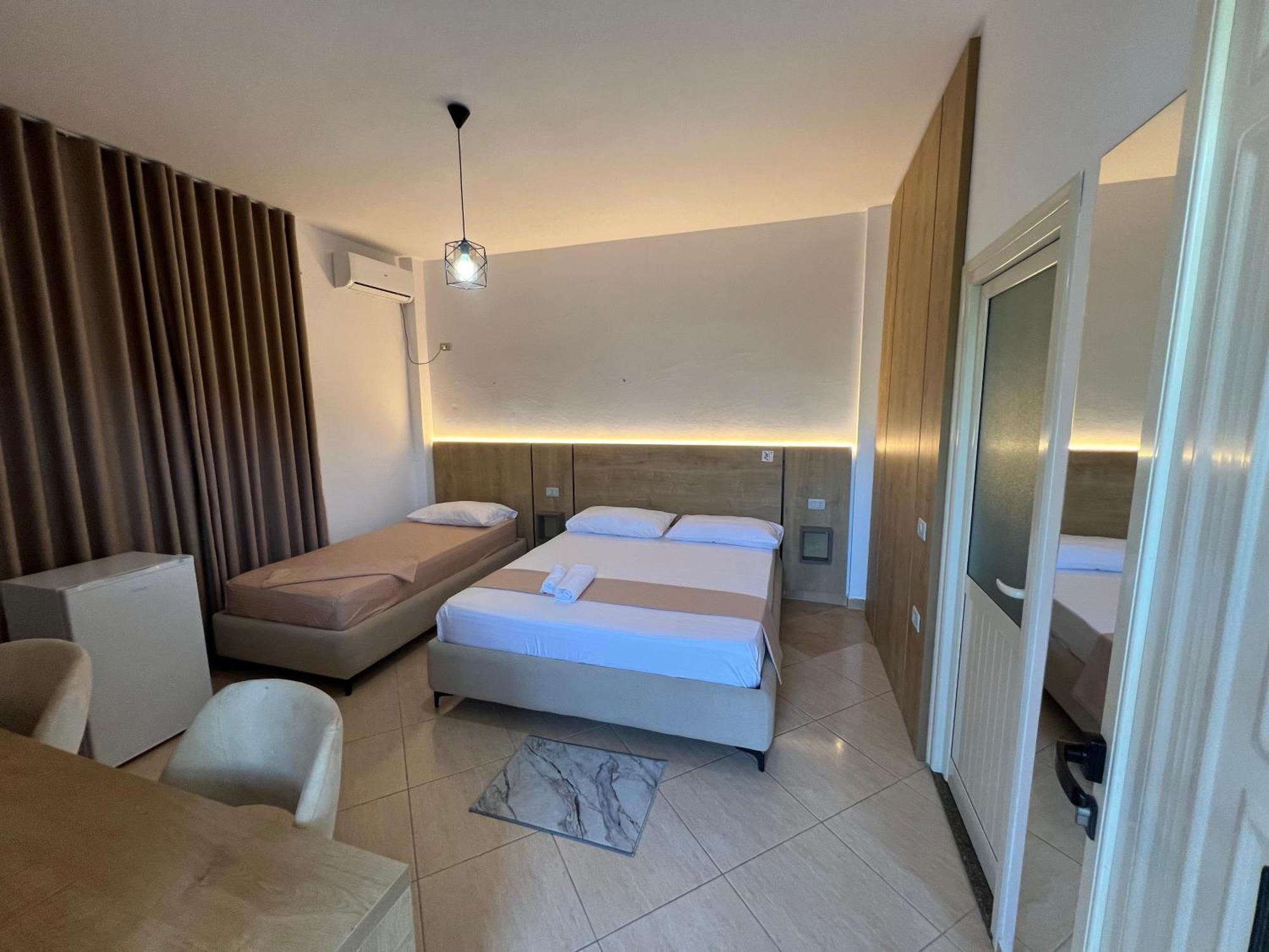 Greison Vacation House Вльора Екстер'єр фото